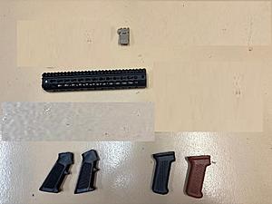 Click image for larger version.&nbsp;

Name:	AR AK parts.jpg&nbsp;
Views:	109&nbsp;
Size:	162.5 KB&nbsp;
ID:	17223
